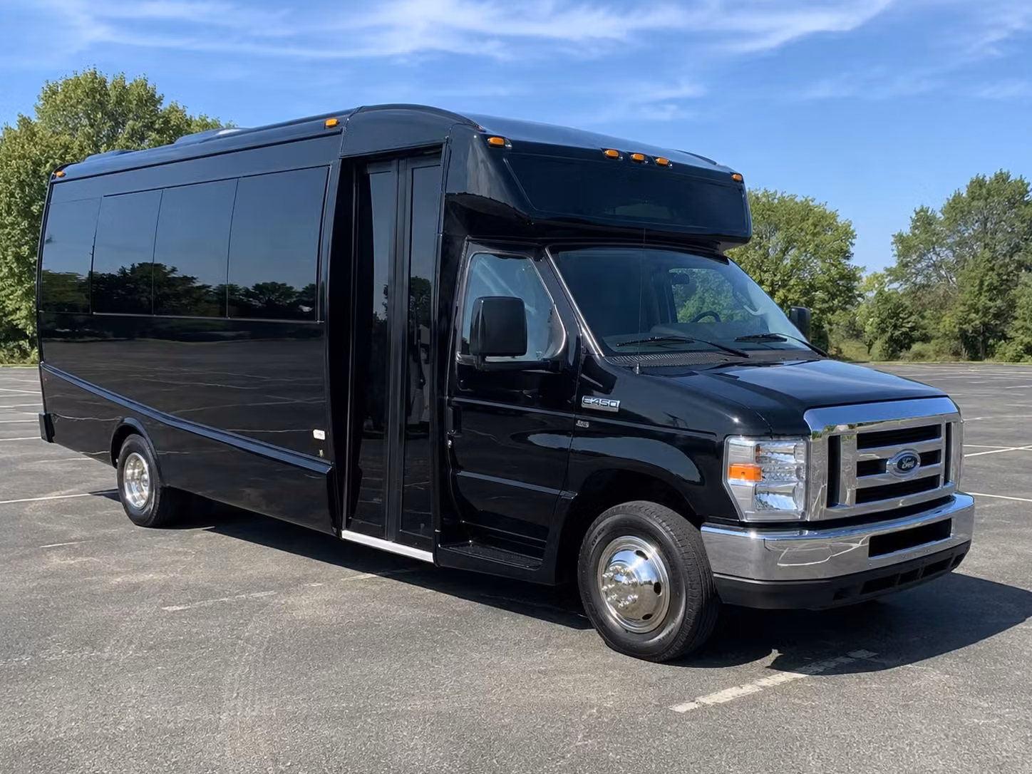 15 passenger minibus