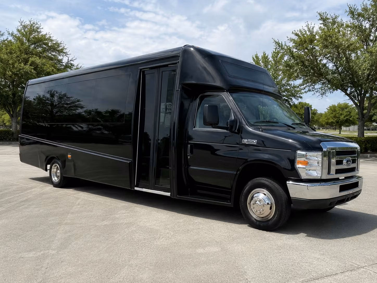 18 passenger minibus
