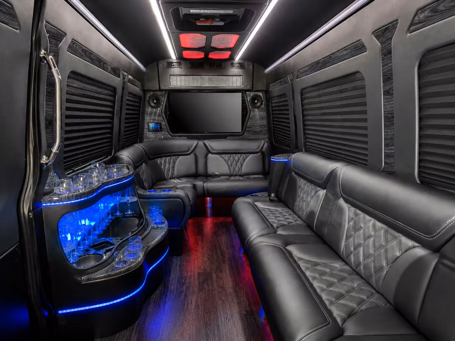 ready to move your corporate group between new haven and major northeast hubs