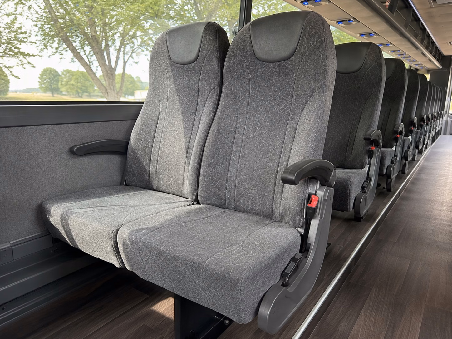 yale bowl game day bus rentals in new haven